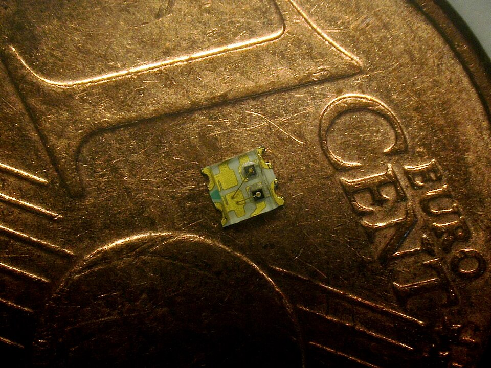 SMD LED on coin